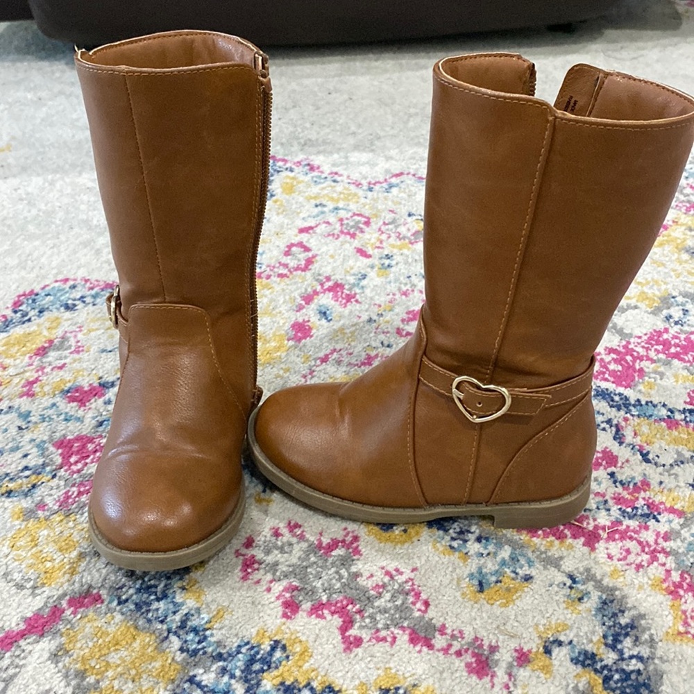 Little girls boots size 8
